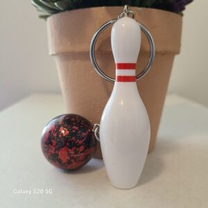 Red‎ Bowling Pin Keychain and Bowling Ball Keychain Accessory Sport Keyring NWOT
